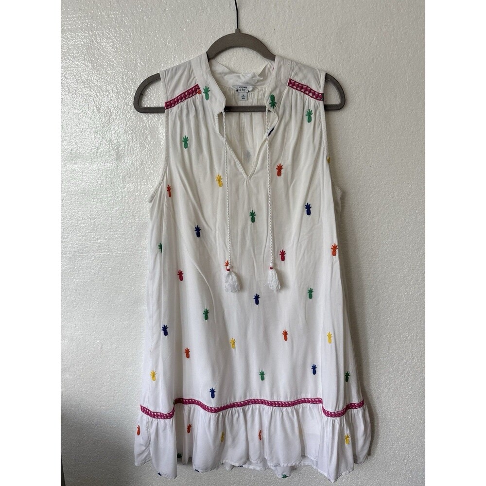 Crown & Ivy White Embroidered Pineapple Peasant Sleeveless Dress Size Large